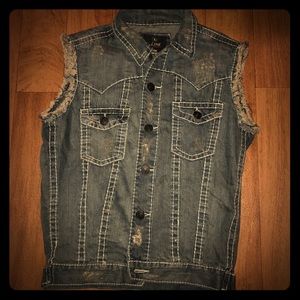 Men’s Ripped Jean Vest